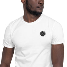 Load image into Gallery viewer, Short-Sleeve Eventyr Embroidered T-Shirt